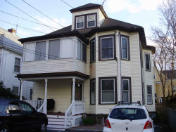 18 Claflin Pl, Newton, MA 02460-1929