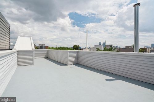 1259 29 St, Philadelphia PA 19132-3027 exterior