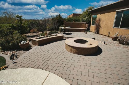 1175 Calle Artistica, Green Valley AZ 85614-6161 exterior