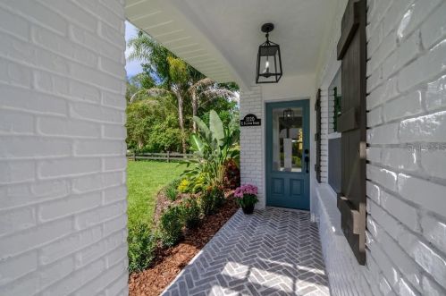 1220 Clifton St, Tampa FL  33604-6810 exterior