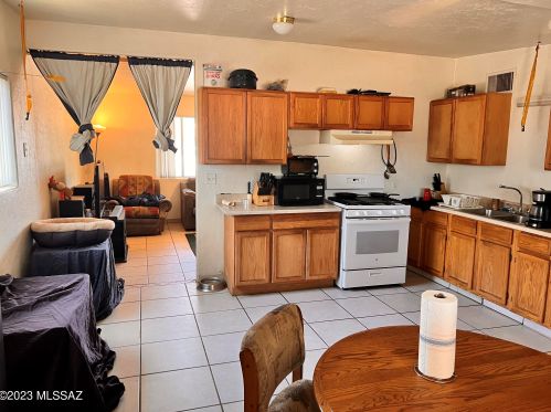 741 Missouri St, Tucson AZ 85714-2937 exterior