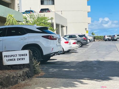 927 Prospect St, Honolulu HI  96822-3482 exterior