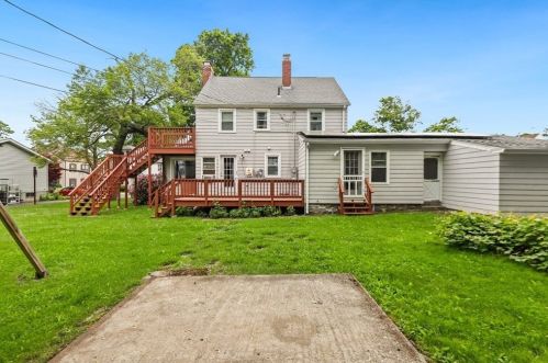 58 Farrar Ave, Worcester MA 01604-3219 exterior