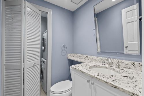 390 Commonwealth Ave, Boston MA exterior