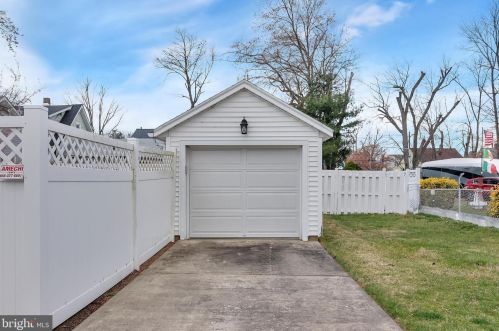 101 5 Ave, Runnemede NJ 08078-1308 exterior