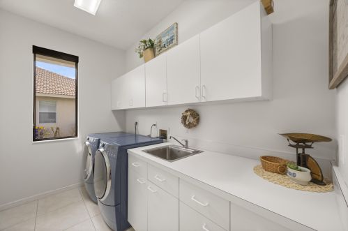 19088 Loxahatchee Riv Rd, Jupiter FL 33458-2414 exterior