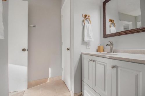 3441 Ivys Walk, Atlanta GA  30340-4042 exterior