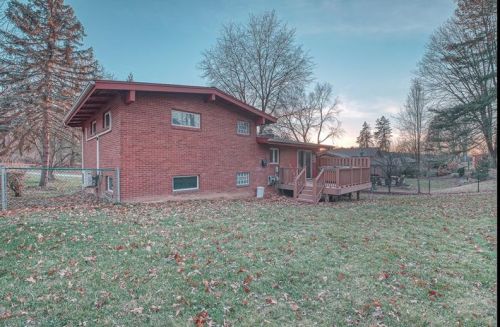 622 Fort Couch Rd, Pittsburgh PA 15241-2070 exterior