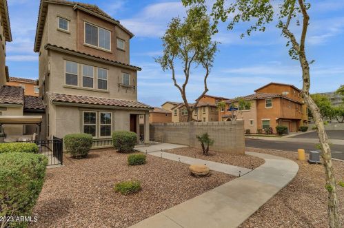 2222 77th Dr, Phoenix AZ  85035-5112 exterior