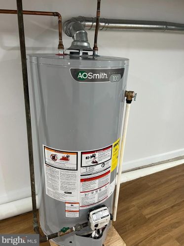 4331 Comly St, Philadelphia PA  19135-3905 exterior