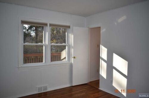 199 Knickerbocker Rd, Demarest NJ  07627-1011 exterior