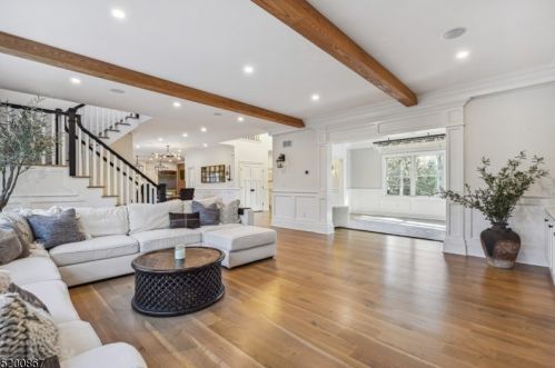 7 Dale Dr, Chatham Township NJ  07928-1661 exterior