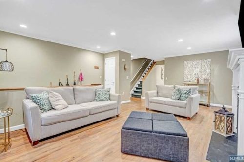 5 Sunset St, Dumont NJ 07628-1506 exterior