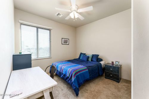 150 Castlefield Cir, Tucson AZ  85704-5783 exterior