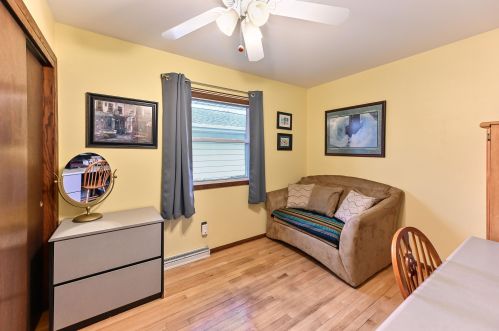 5236 24 St, Milwaukee WI 53204-2505 exterior