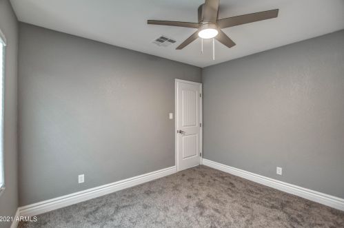 1512 Cypress St, Phoenix AZ 85009-2808 exterior