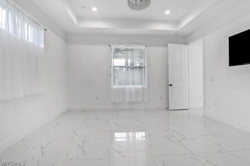 4450 16 Ave, Naples FL 34120-2366 exterior