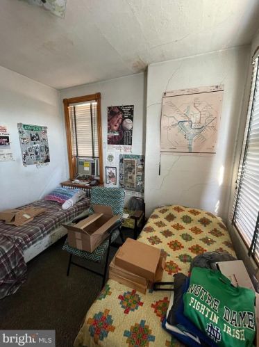 4515 8th St, Philadelphia PA 19140-1343 exterior