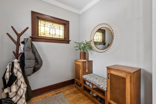 220 Rosedale Ave, Milwaukee, WI 53207-0014