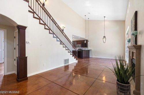 230 21st St, Tucson, AZ 85701