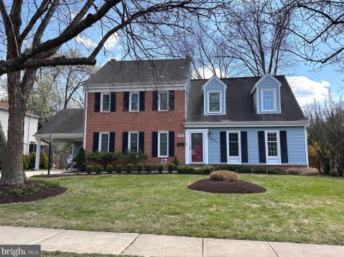 826 Fordham St, Rockville, MD 20850-1018