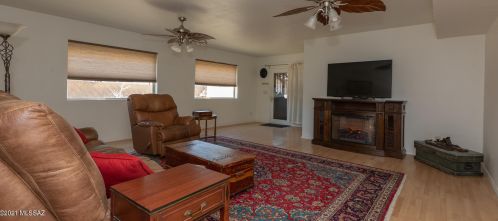 1617 Mckinley Ave, Tucson AZ 85712-5607 exterior