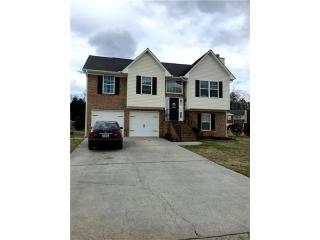 501 Riverside Dr, Calhoun, GA 30701-5413