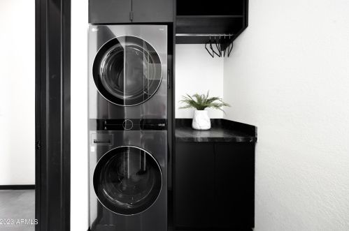 6264 31st Way, Phoenix AZ  85016-2327 exterior