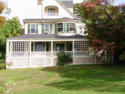 100 Hillside Ave, Newton, MA 02465-2545