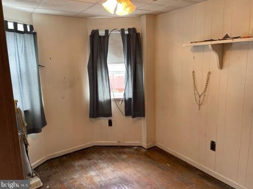 2543 Carlisle St, Philadelphia PA 19132-4012 exterior