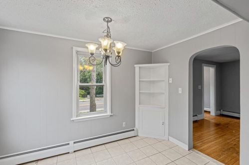 453 Woonasquatucket Ave, Providence RI 02911-3134 exterior