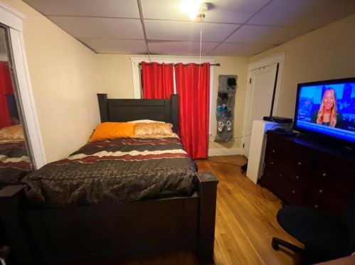 30 Cohasset St, Worcester MA 01604-4762 exterior