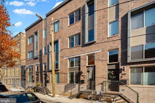 1342 19 St, Philadelphia PA 19146-4665 exterior