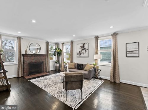 4437 Alabama Ave, Washington, DC 20019-5734