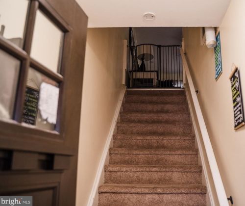 402 Garnet Dr, Burlington NJ  08016-4711 exterior