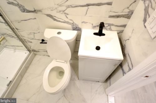 9314 Academy Rd, Philadelphia PA  19114-3523 exterior