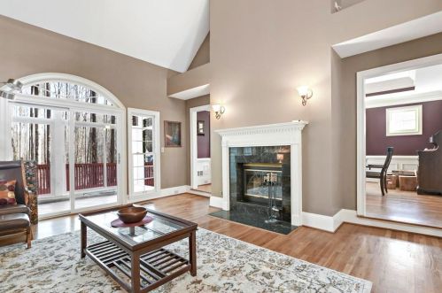 1200 Dunwoody Walk, Atlanta GA 30338-3200 exterior