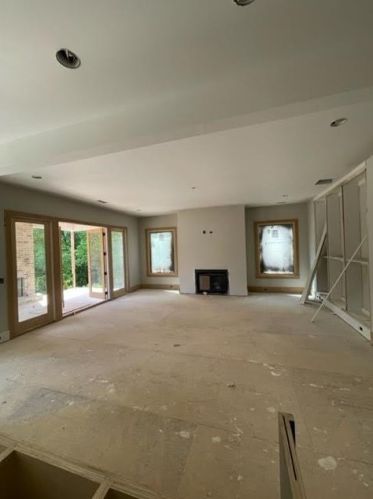 1233 Kendrick Rd, Atlanta GA 30319-2820 exterior