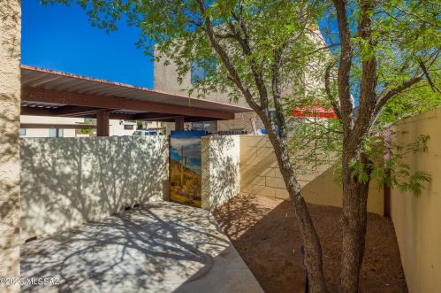 116 Pastime Rd, Tucson AZ  85705-3302 exterior