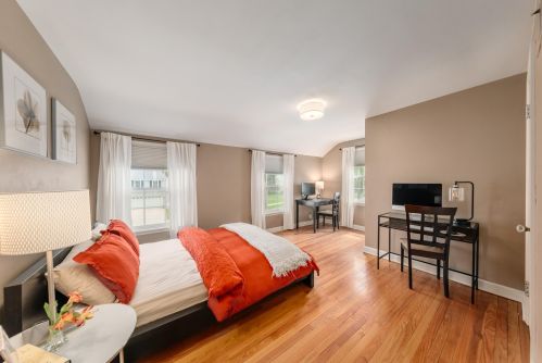 185 87 St, Milwaukee WI 53227-1717 exterior