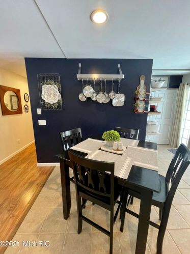 5541 Lamos Rd, Sylvan Beach MI 49461-9450 exterior