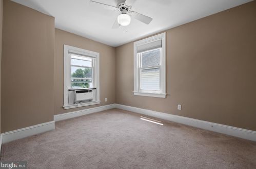 621 Manchester Ave, Media PA 19063-4106 exterior