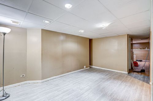 7114 Drexel Ave, Chicago IL 60619-1223 exterior