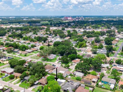 3213 Cherry St, Tampa FL  33607-3115 exterior