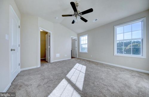 46 Overlook Dr, Hanover PA 17331-9136 exterior