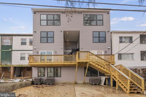 1242 Meigs Pl, Washington DC  20002-2422 exterior