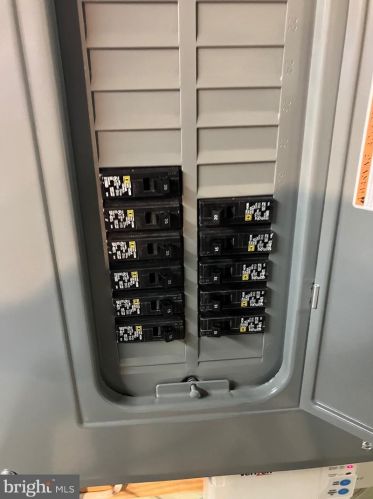 2501 Seibel Dr, Silver Spring MD 20905-4326 exterior