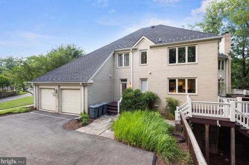 9906 Avenel Farm Dr, Rockville MD 20854-5410 exterior