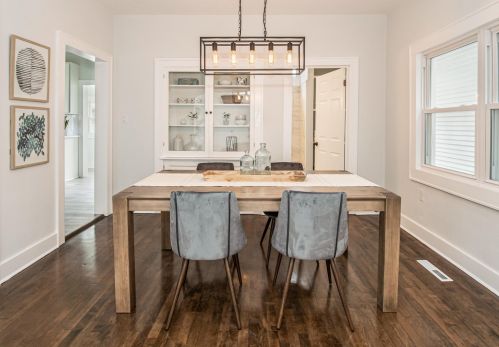 805 Townsend St, Milwaukee WI  53212-1723 exterior