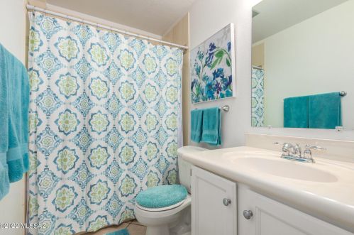 4961 Ferret Dr, Tucson AZ 85742-9543 exterior